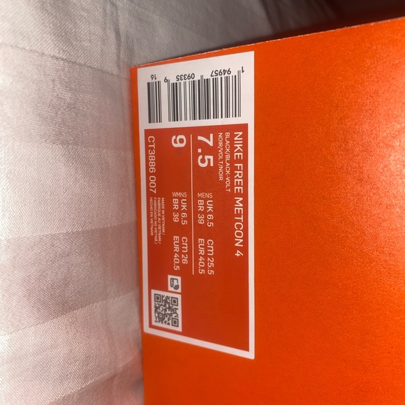 Nike Metcon 4, - Picture 2 of 3